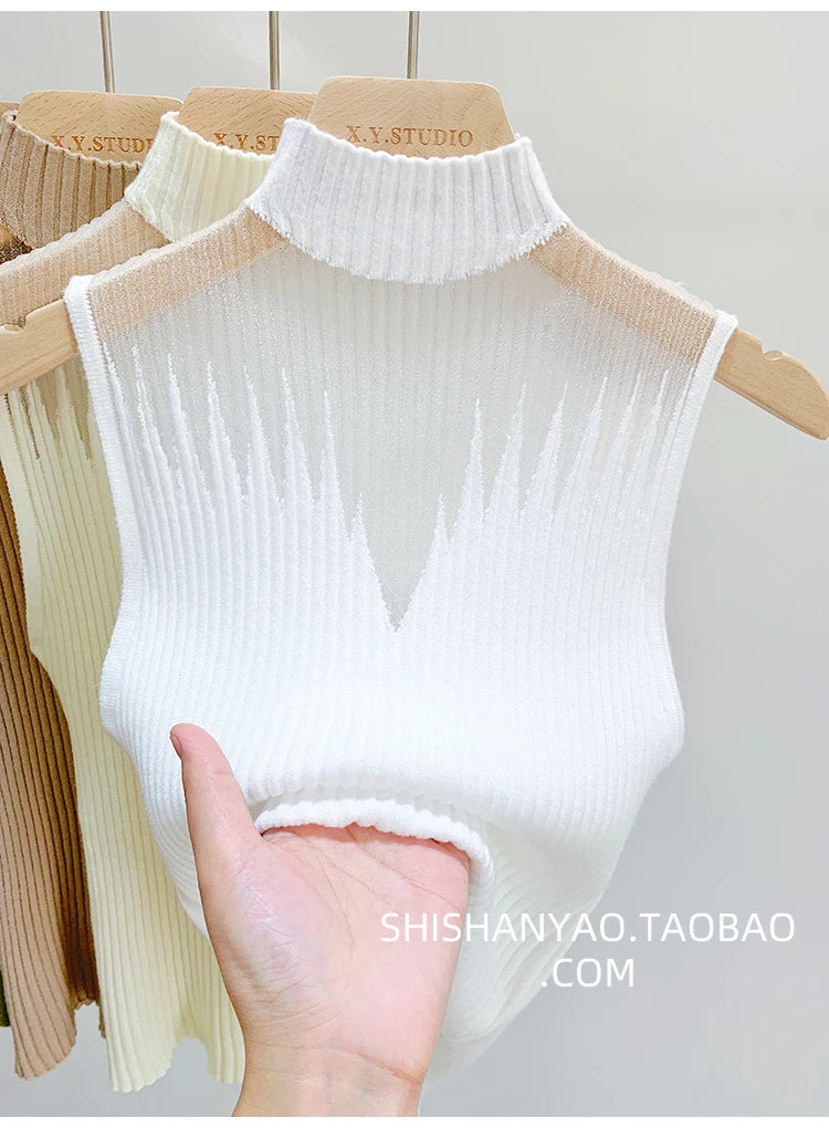 Sleeveless Sweater Chic Cut